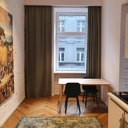 Rzut Beretem Od Piotrkowskiej / A Stone's Throw From Piotrkowska