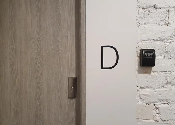 Rzut Beretem Od Piotrkowskiej / A Stone's Throw From Piotrkowska Lejlighed